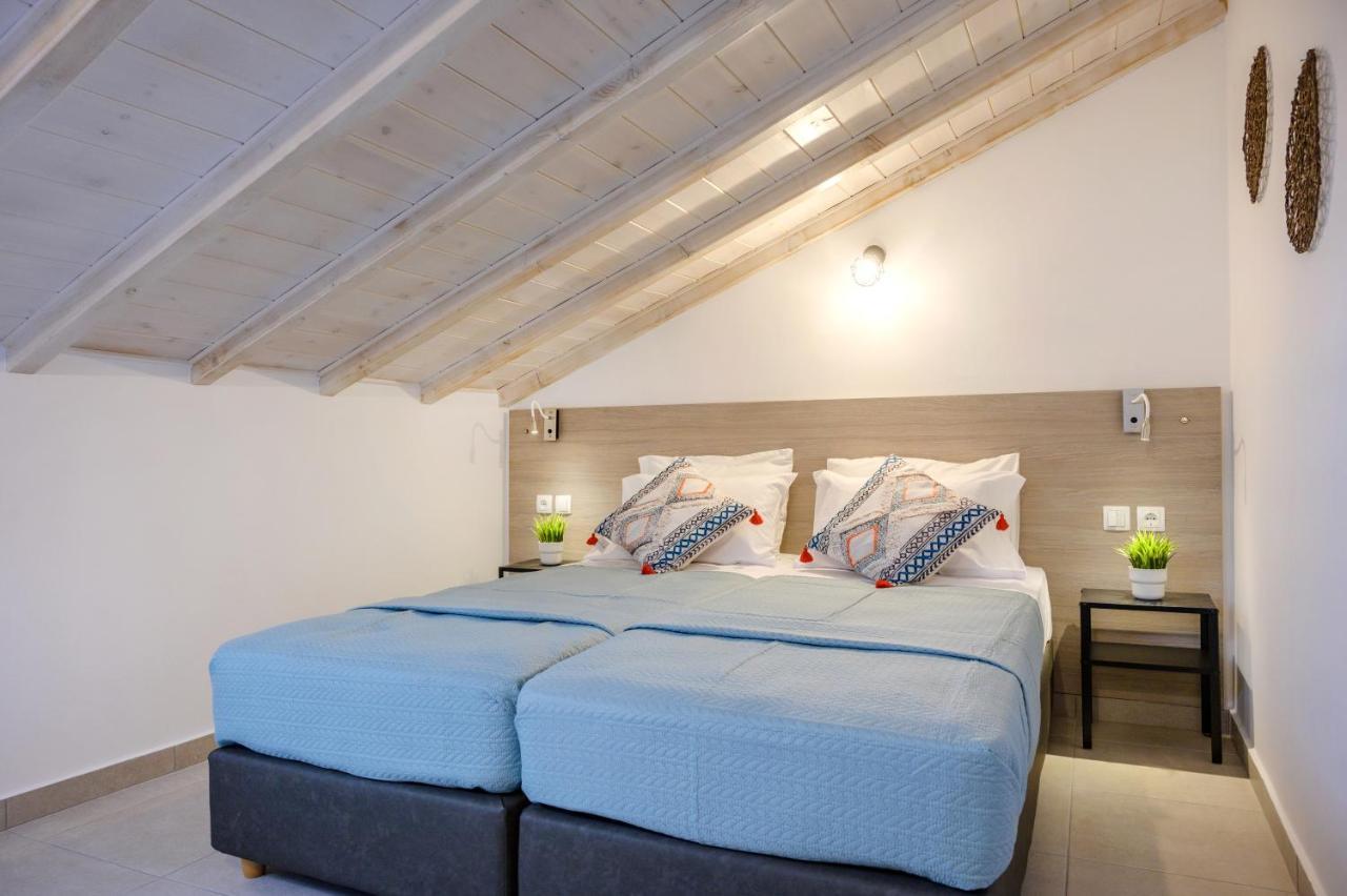 Zeyia Apartment อิเอริสโซส ภายนอก รูปภาพ