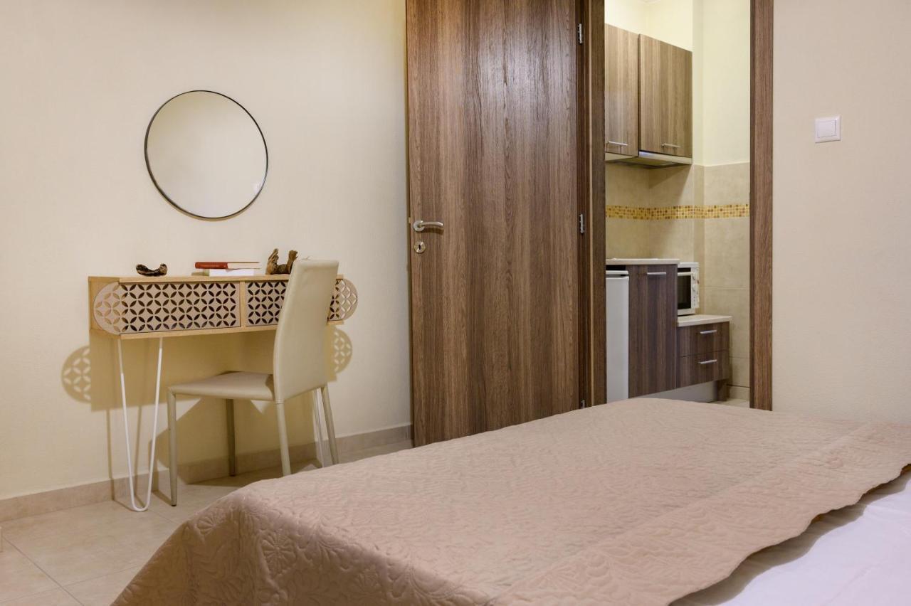 Zeyia Apartment อิเอริสโซส ภายนอก รูปภาพ